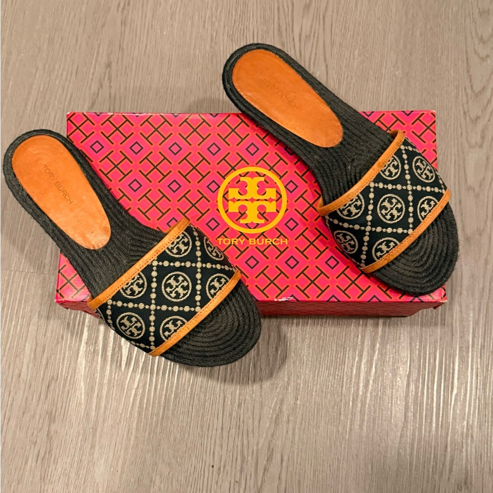 Tory Burch Black and Tan Women's Slide Sandals